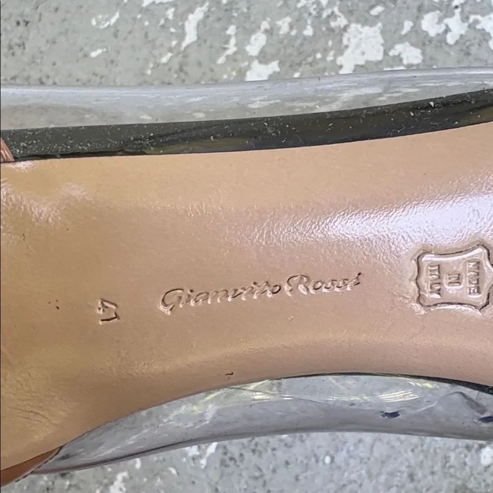 Gianvito Rossi patent leather heels - Picture 8 of 9